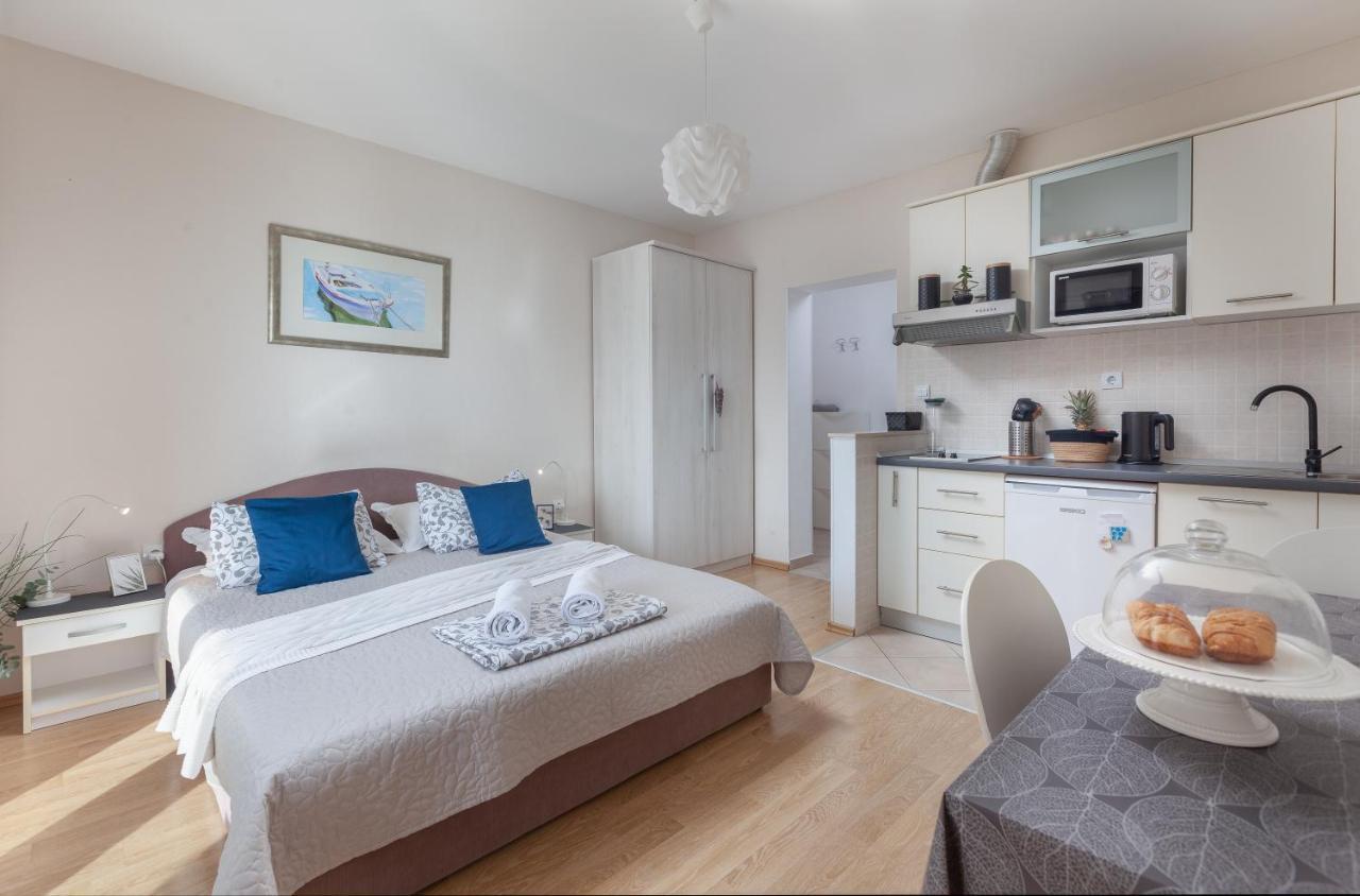 Sea View Ela Apartments ポドゥゴラ エクステリア 写真